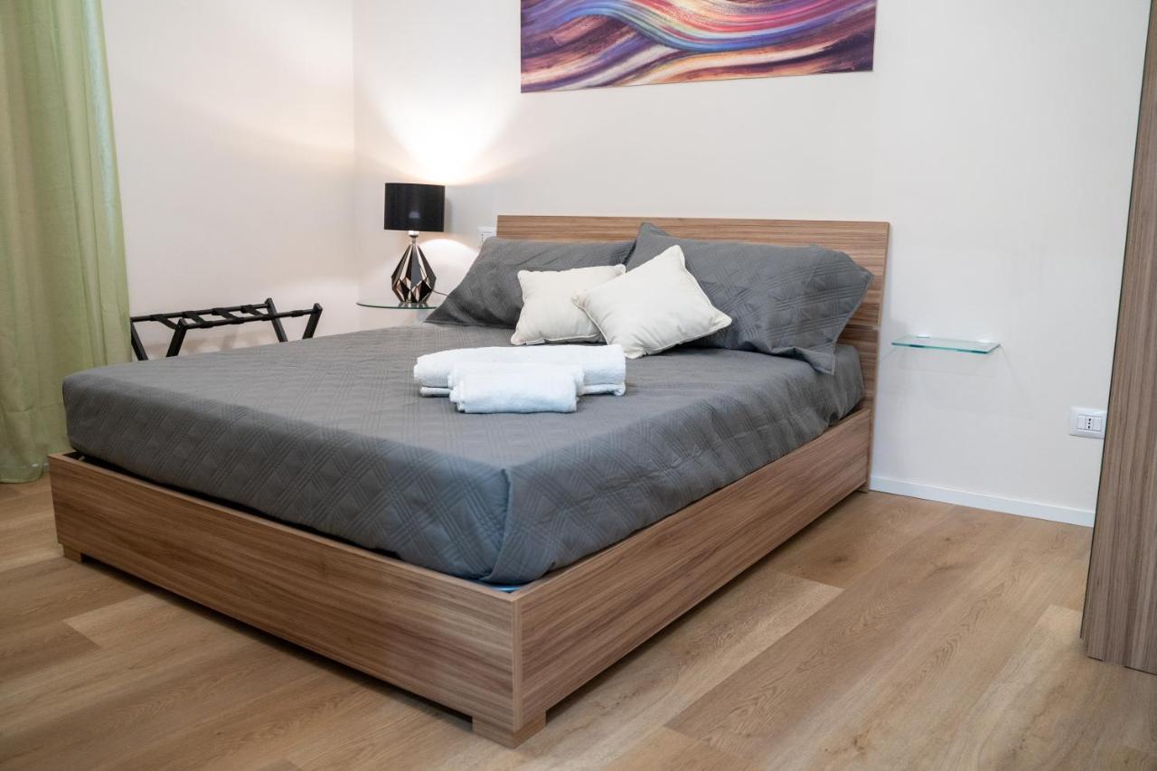 B&B Meridia Catania Bagian luar foto