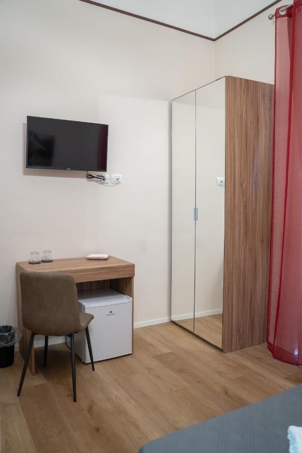 B&B Meridia Catania Bagian luar foto