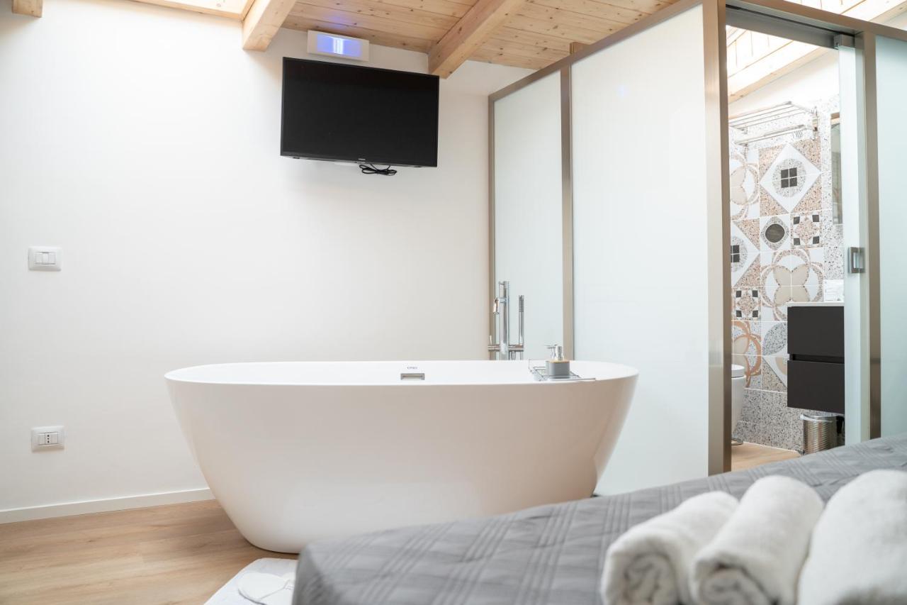 B&B Meridia Catania Bagian luar foto